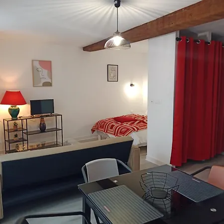 Studio Zoe Saint-Père Esterno foto